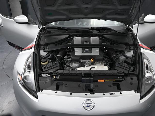 used 2009 Nissan 370Z car, priced at $17,497
