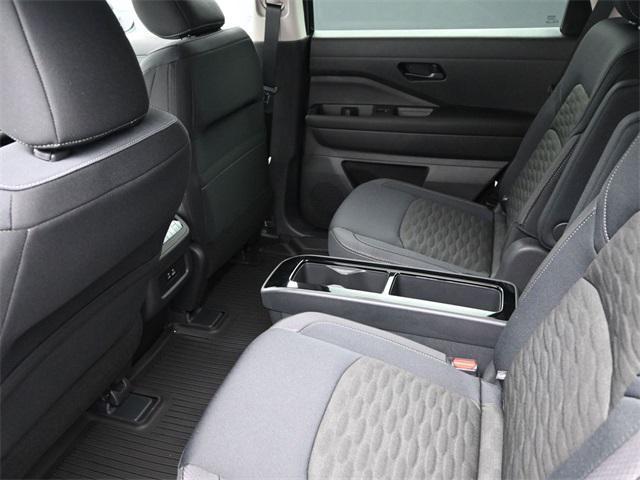 new 2025 Nissan Pathfinder car, priced at $42,388