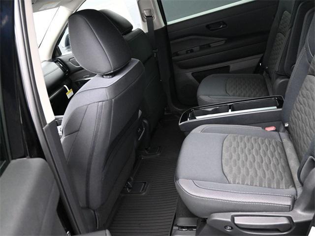 new 2025 Nissan Pathfinder car, priced at $42,388