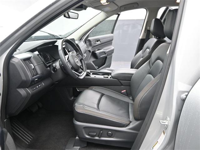 used 2024 Nissan Pathfinder car, priced at $37,000