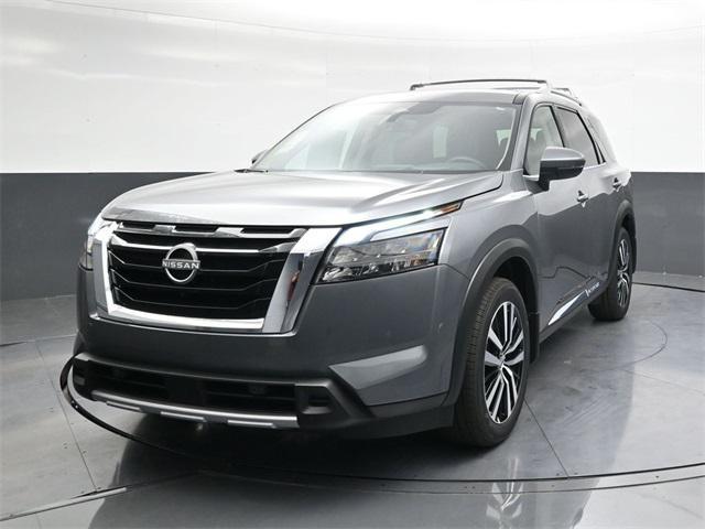 new 2025 Nissan Pathfinder car, priced at $48,019