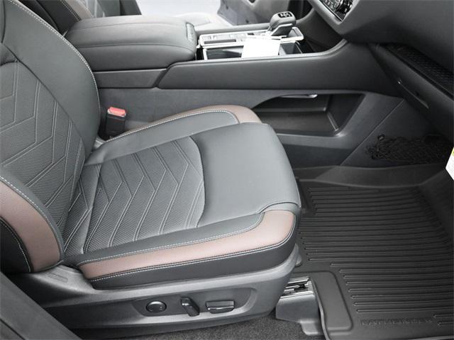 new 2025 Nissan Pathfinder car, priced at $48,019