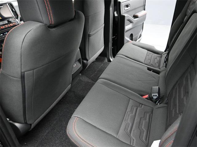 new 2025 Nissan Frontier car, priced at $39,380
