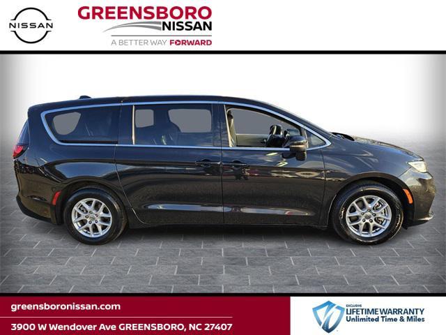 used 2023 Chrysler Pacifica car, priced at $23,601