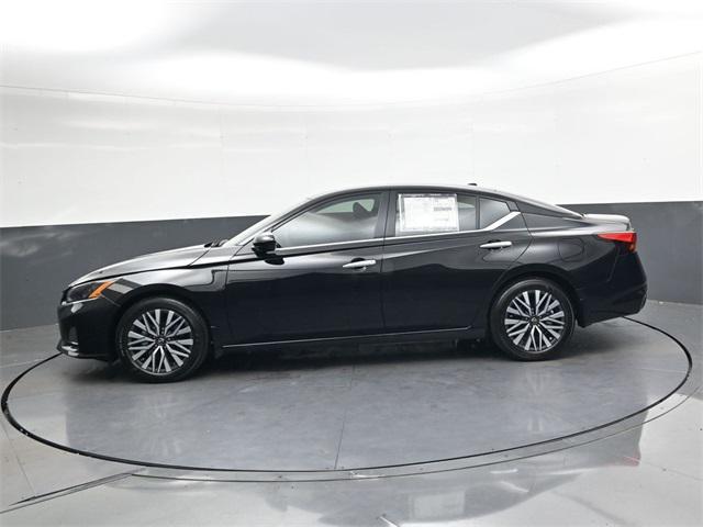 new 2025 Nissan Altima car, priced at $27,724