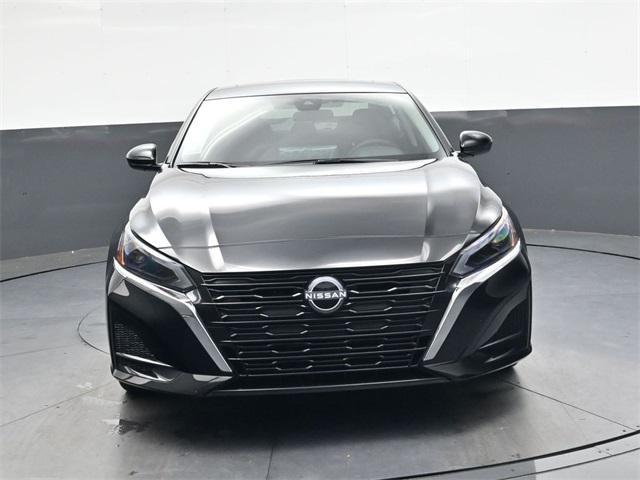 new 2025 Nissan Altima car, priced at $27,724