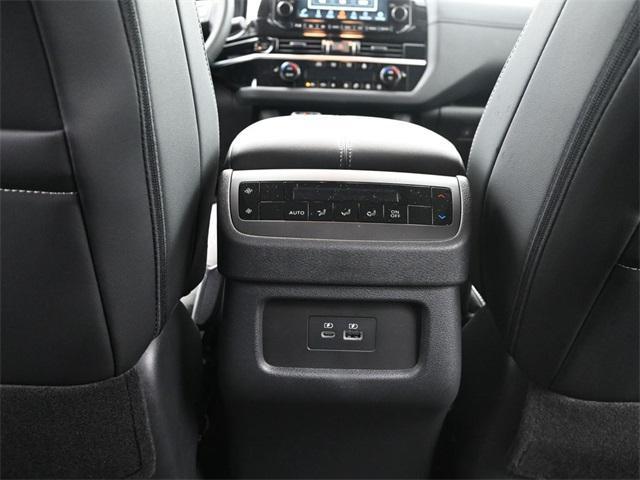 new 2025 Nissan Pathfinder car, priced at $36,841