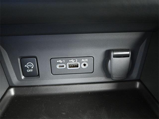 new 2025 Nissan Sentra car, priced at $21,692