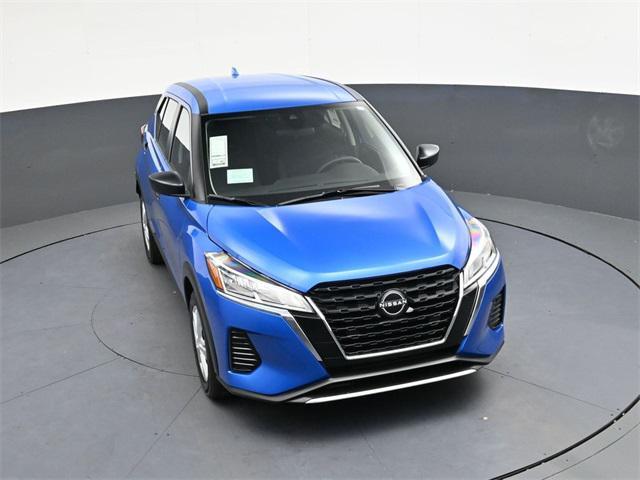 new 2025 Nissan Kicks car, priced at $21,525