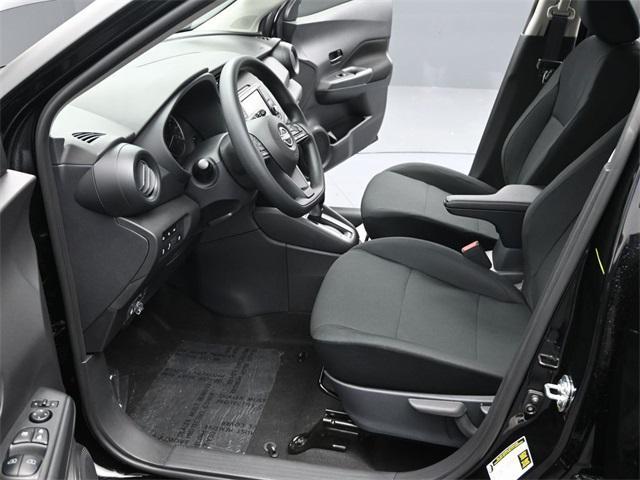 new 2025 Nissan Kicks car, priced at $22,442