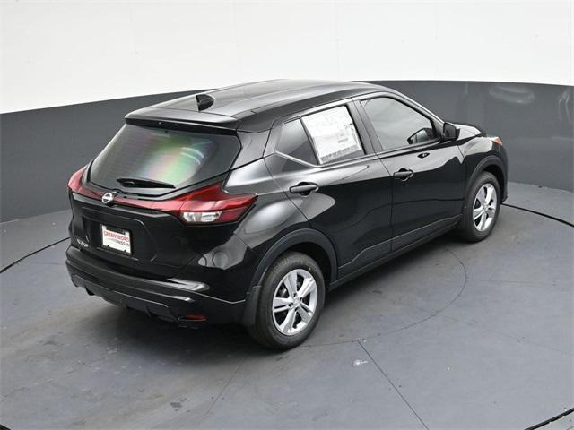 new 2025 Nissan Kicks car, priced at $22,442