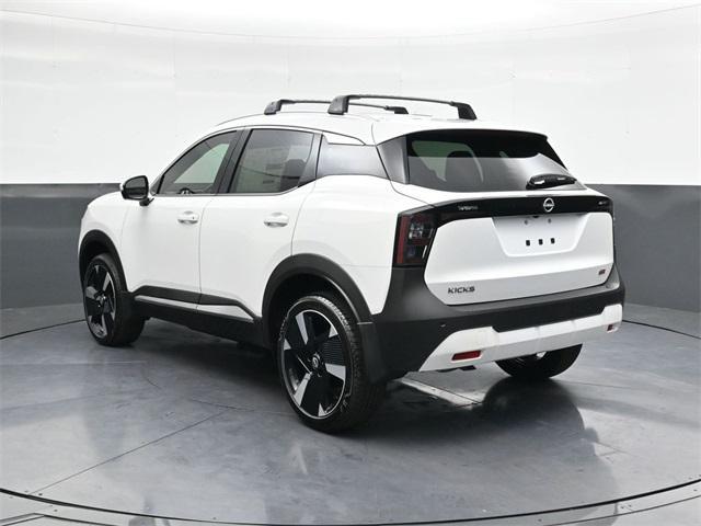 new 2025 Nissan Kicks car, priced at $26,256