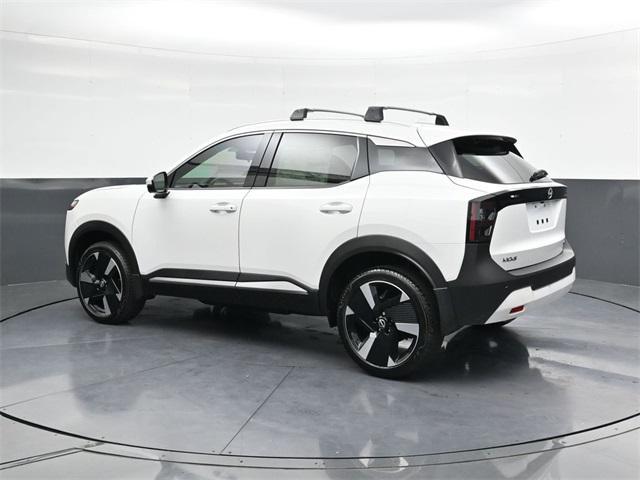 new 2025 Nissan Kicks car, priced at $26,256