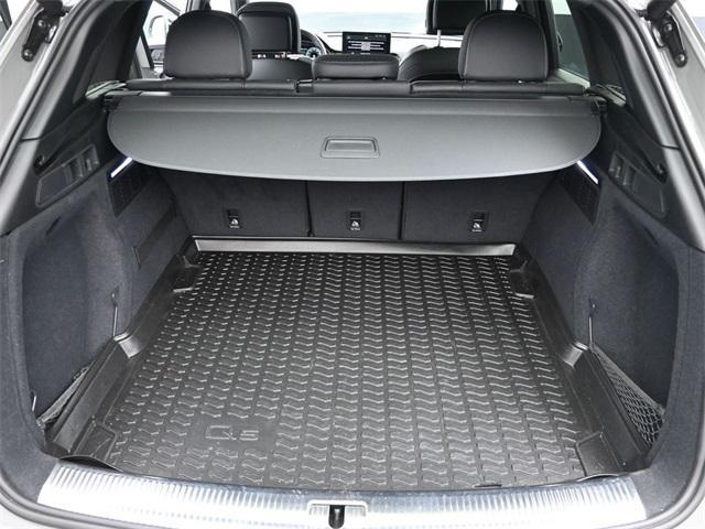 used 2022 Audi SQ5 car, priced at $31,524