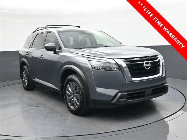 used 2025 Nissan Pathfinder car, priced at $33,495