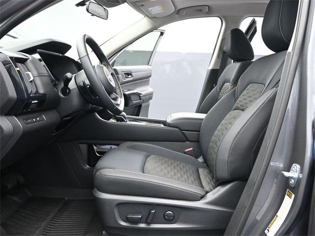 used 2025 Nissan Pathfinder car, priced at $33,495