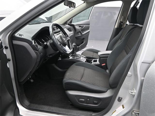 used 2017 Nissan Rogue car, priced at $13,656