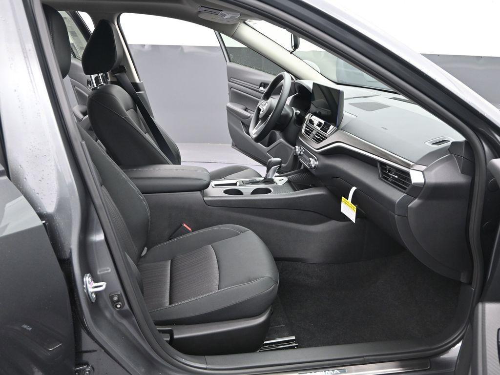 new 2025 Nissan Altima car, priced at $26,700