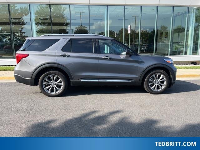used 2022 Ford Explorer car, priced at $32,000