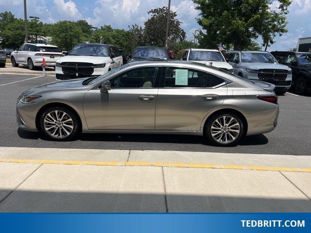 used 2021 Lexus ES 300h car, priced at $32,000