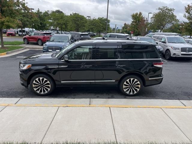 used 2024 Lincoln Navigator car, priced at $86,000