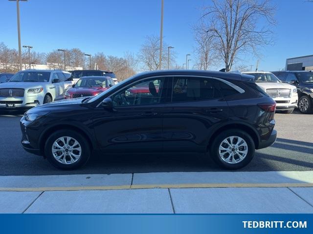 used 2023 Ford Escape car, priced at $25,500