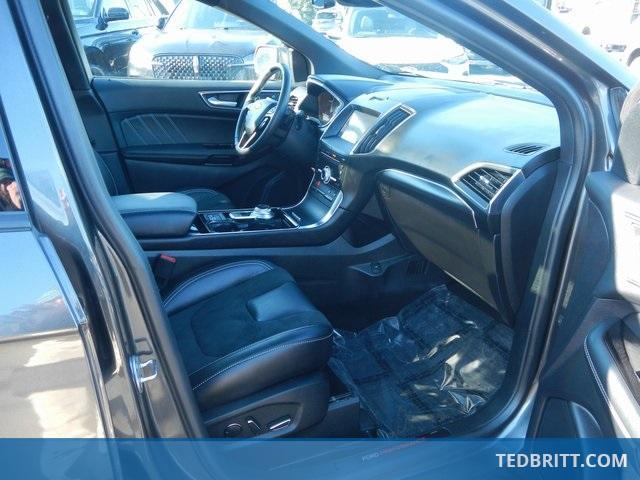 used 2019 Ford Edge car, priced at $22,000