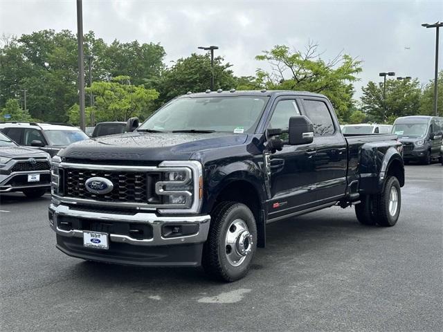 new 2025 Ford F-350 car, priced at $93,895