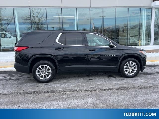 used 2021 Chevrolet Traverse car, priced at $27,500