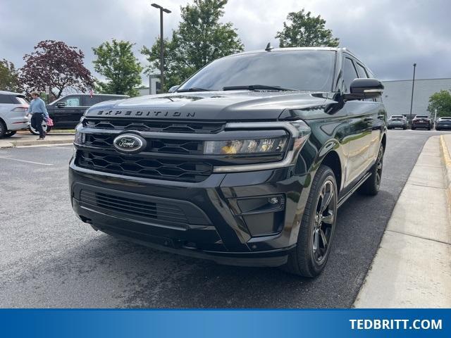 used 2022 Ford Expedition car, priced at $55,000