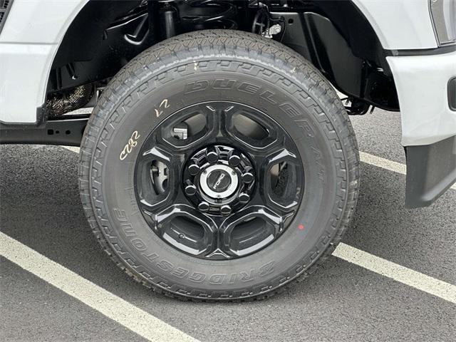 new 2025 Ford F-250 car, priced at $60,280