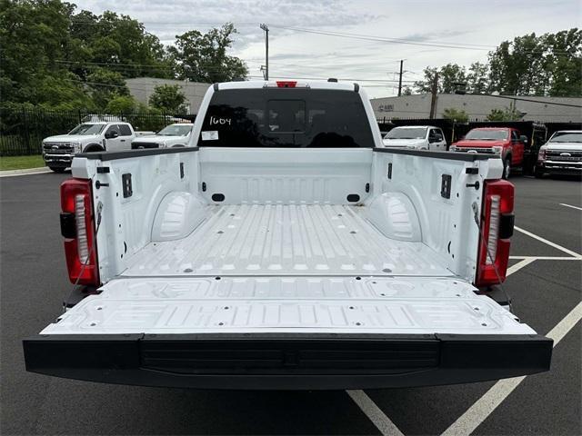 new 2025 Ford F-250 car, priced at $60,280
