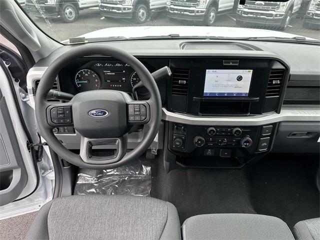 new 2025 Ford F-250 car, priced at $60,280
