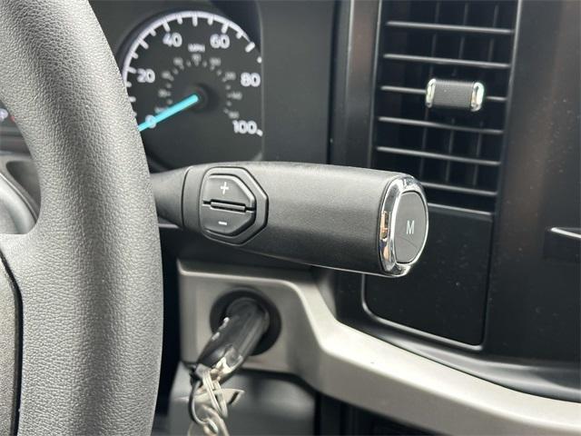 new 2025 Ford F-250 car, priced at $60,280