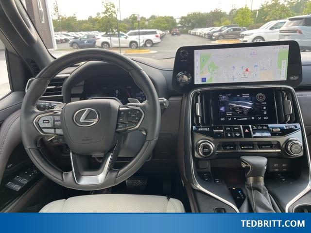 used 2025 Lexus LX 600 car, priced at $102,500