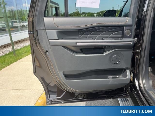 used 2022 Ford Expedition Max car, priced at $53,000
