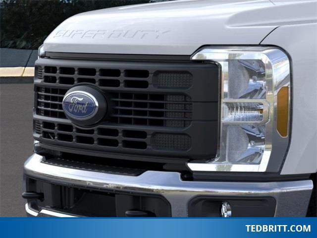 new 2024 Ford F-350 car, priced at $52,375