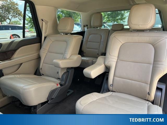 used 2022 Lincoln Navigator car, priced at $58,000
