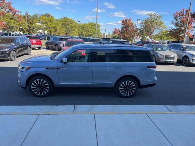 used 2024 Lincoln Navigator car, priced at $95,500