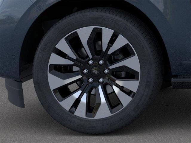 new 2025 Ford Expedition Max car, priced at $81,290