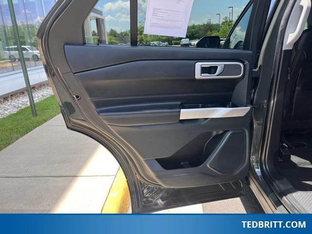 used 2023 Ford Explorer car, priced at $32,000