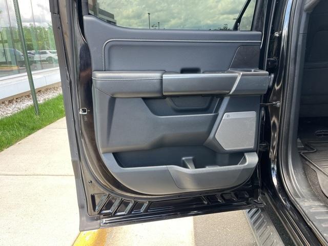 used 2022 Ford F-150 car, priced at $40,000