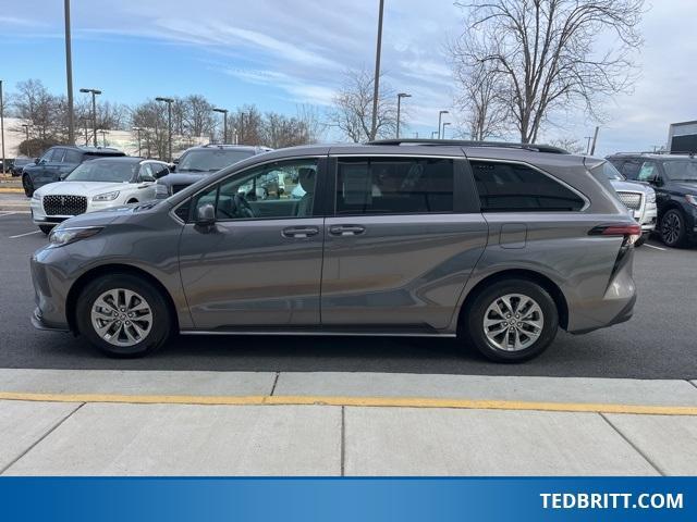 used 2022 Toyota Sienna car, priced at $37,000