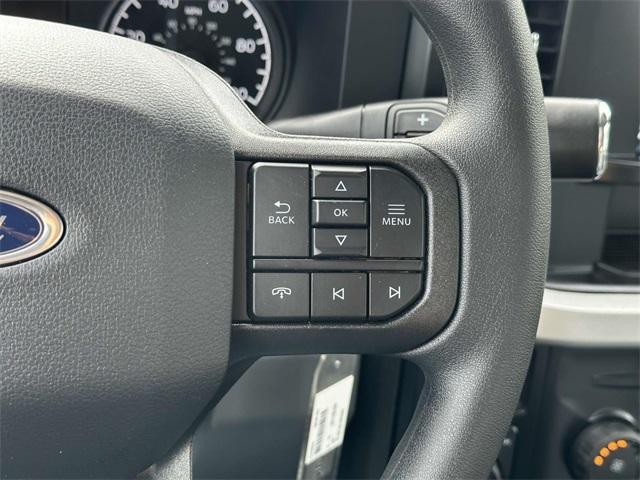 new 2025 Ford F-350 car, priced at $53,600