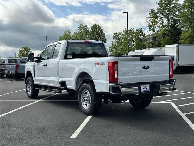 new 2025 Ford F-350 car, priced at $53,600