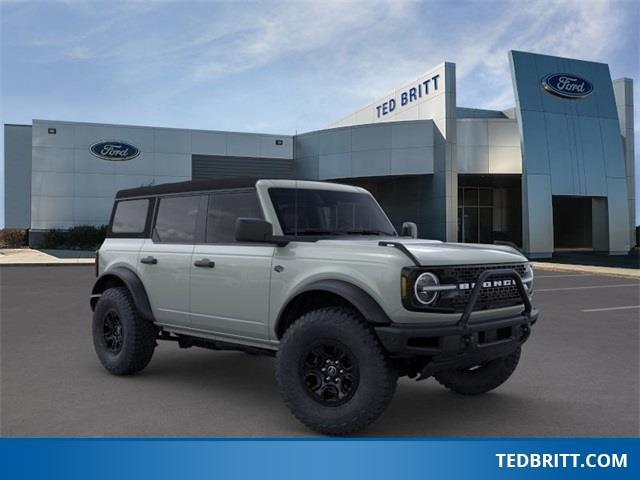 new 2024 Ford Bronco car, priced at $56,595