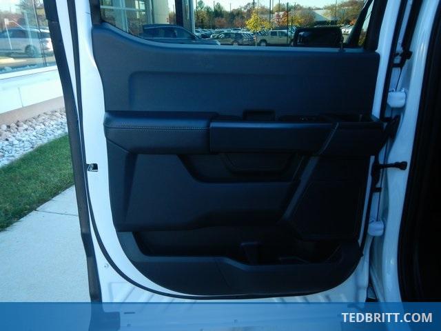 used 2022 Ford F-150 car, priced at $31,000