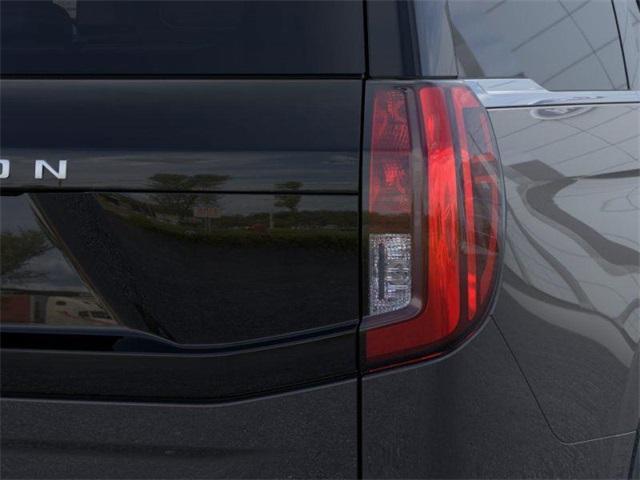 new 2025 Ford Expedition car, priced at $72,490