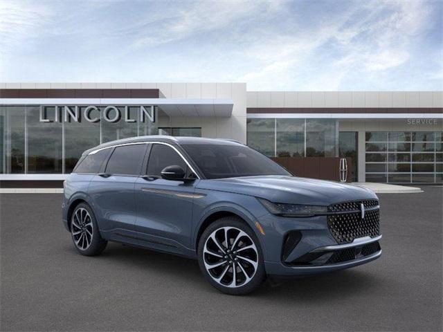 new 2025 Lincoln Nautilus car, priced at $78,290