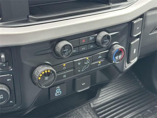 new 2025 Ford F-350 car, priced at $54,985